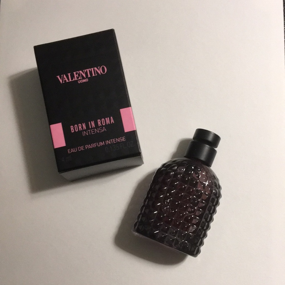 Valentino Born in Roma Intensa Deluxe Mini 4ml